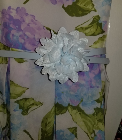 2Girls Spring Dresses size 10 - Picture 3 of 8